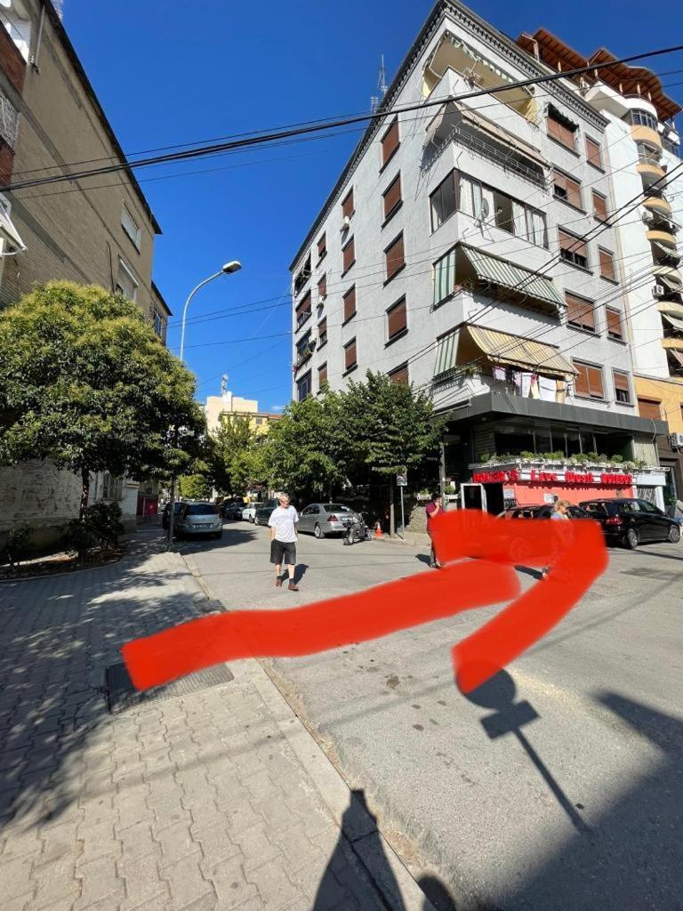 Albjona Guesthouse Tirana Extérieur photo